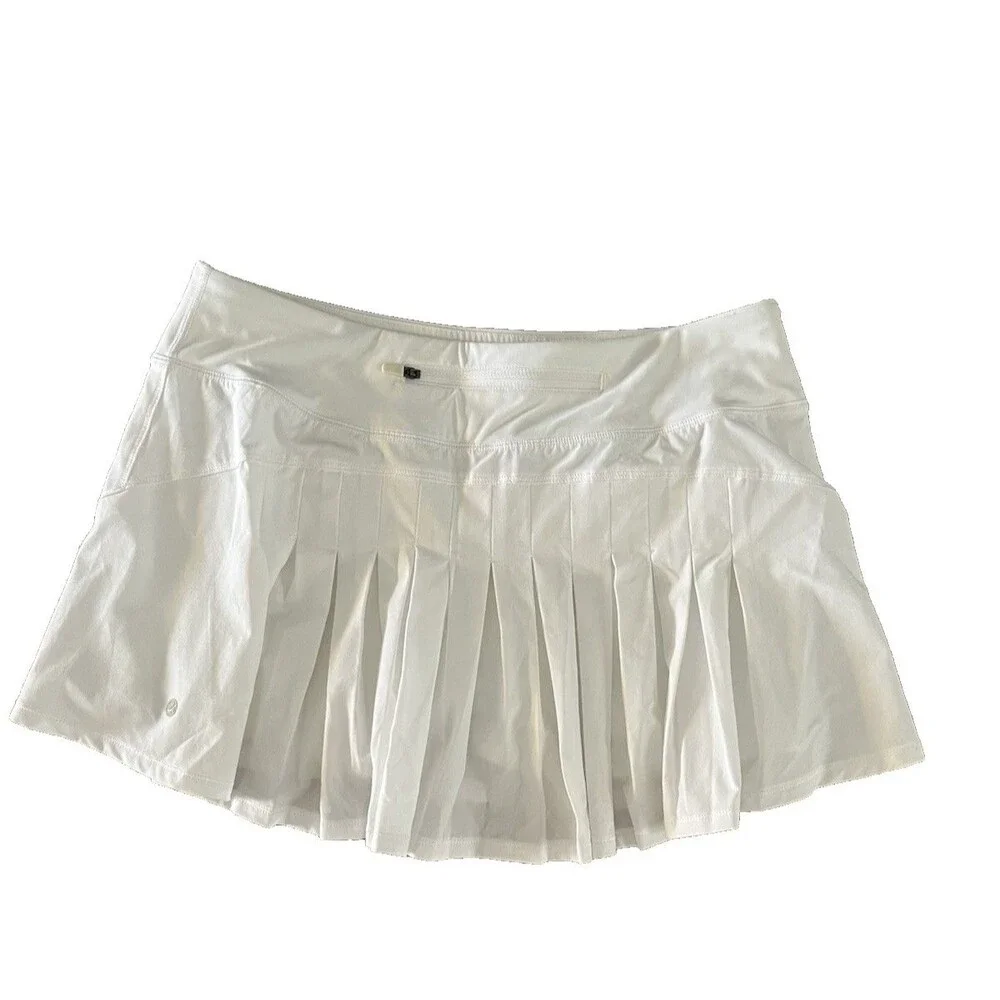 CRZ YOGA Women's High Waisted Tennis Skirt Size M White Tummy Control w/Pockets